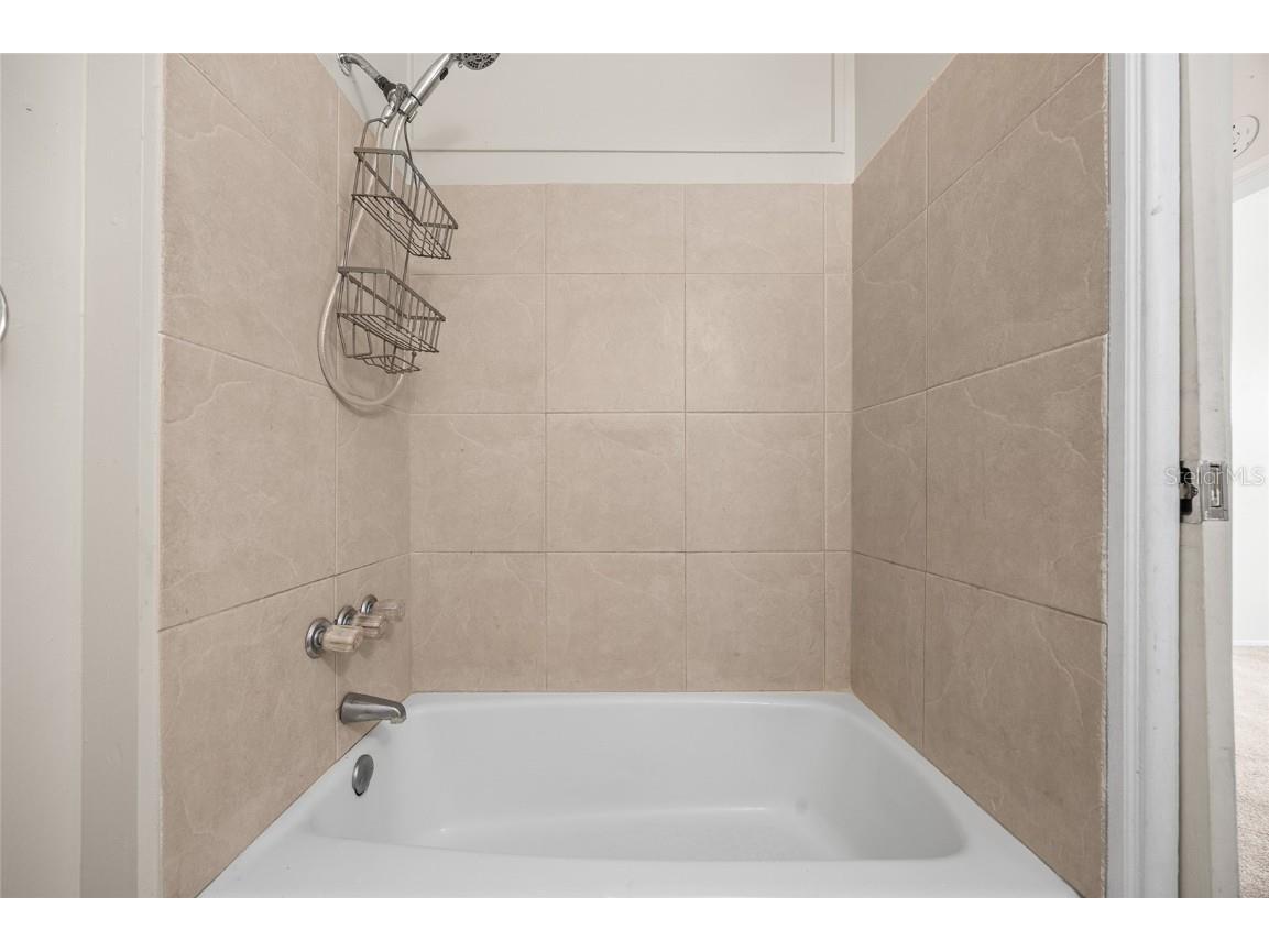 7117 15th Street N Saint Petersburg FL 33702 TB8450975 image43