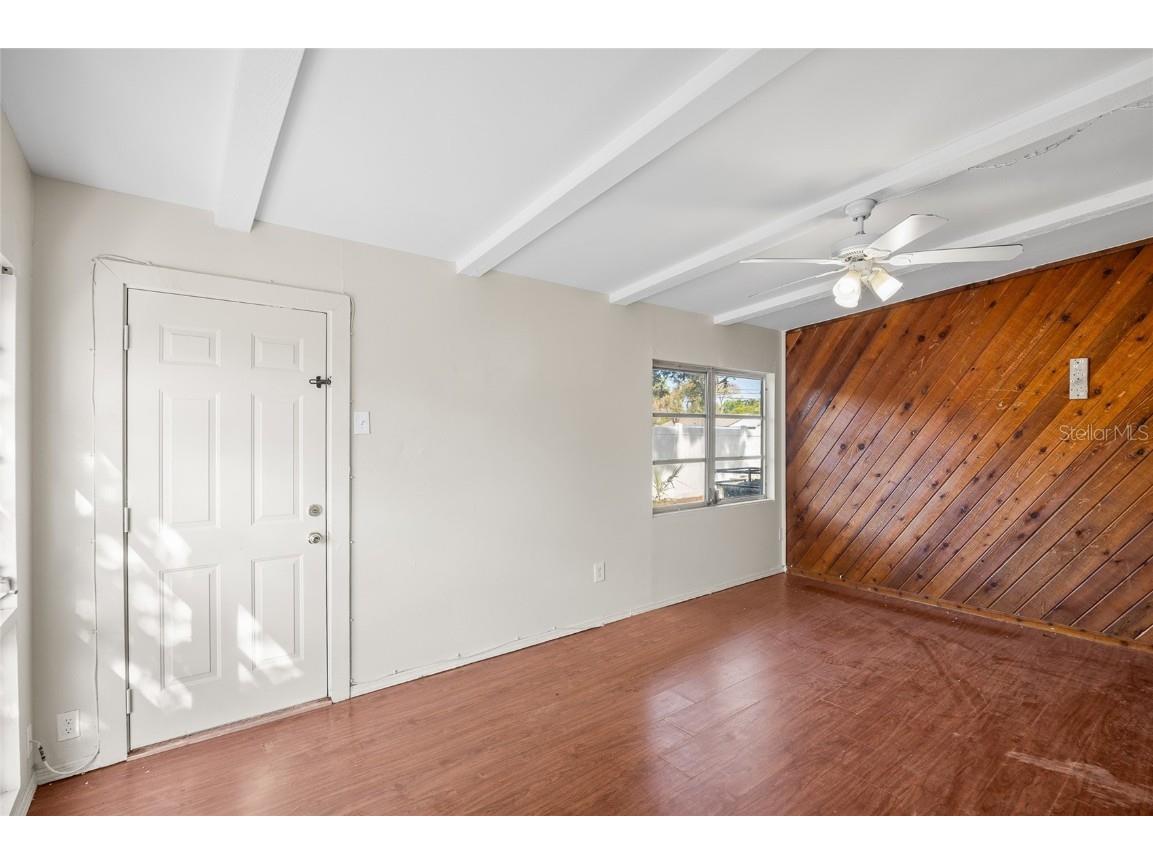 7117 15th Street N Saint Petersburg FL 33702 TB8450975 image5