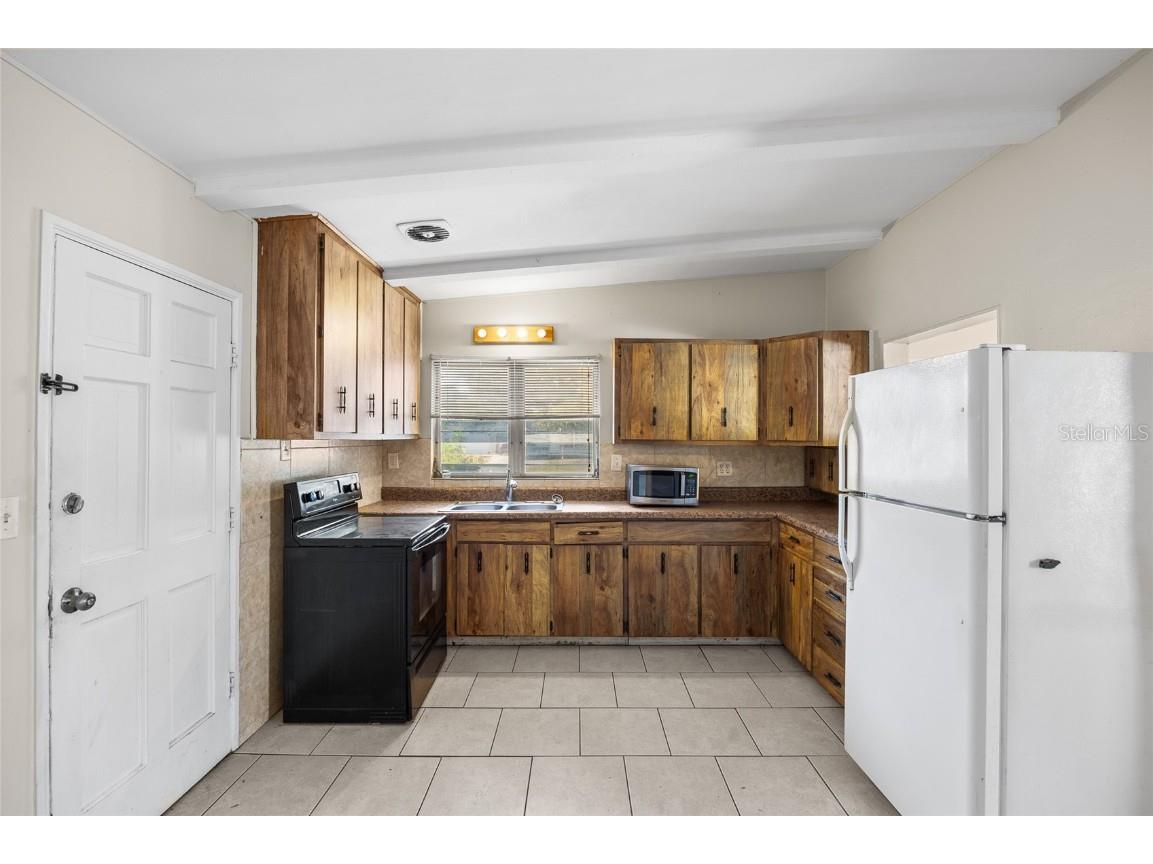 7117 15th Street N Saint Petersburg FL 33702 TB8450975 image8