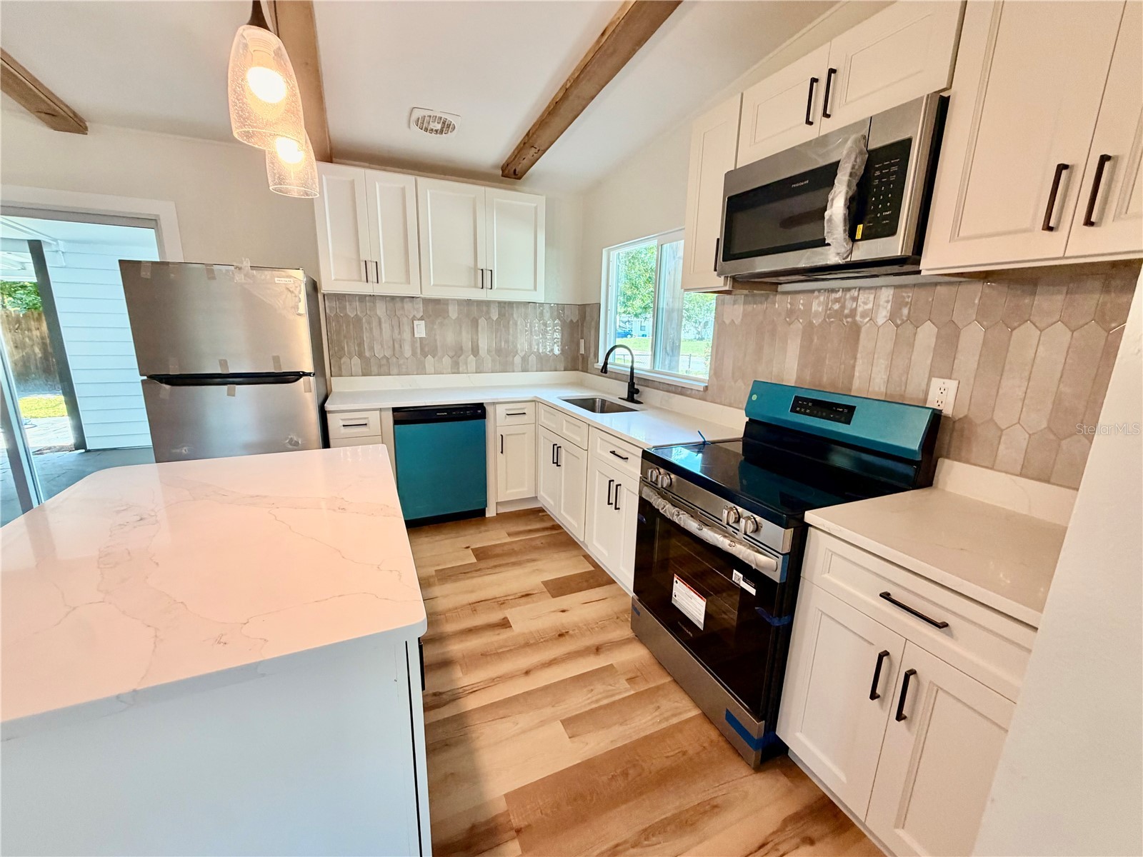7117 15th Street N Saint Petersburg FL 33702 W7886021 image12