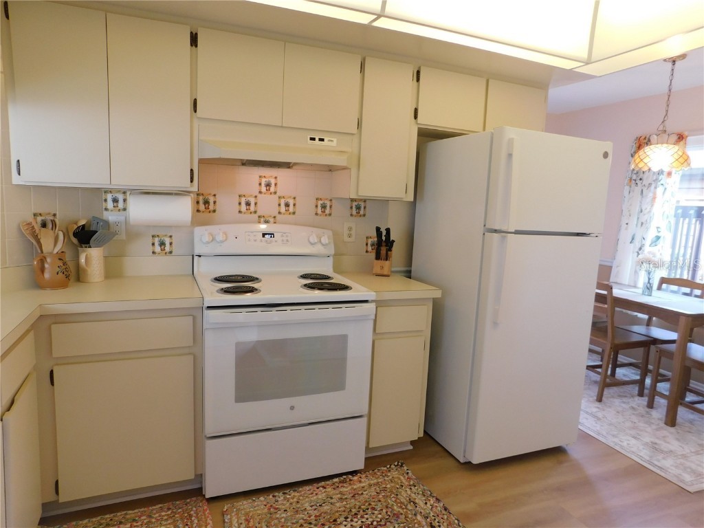 7117 27th Ave W #7117 Bradenton FL 34209 A4664561 image4