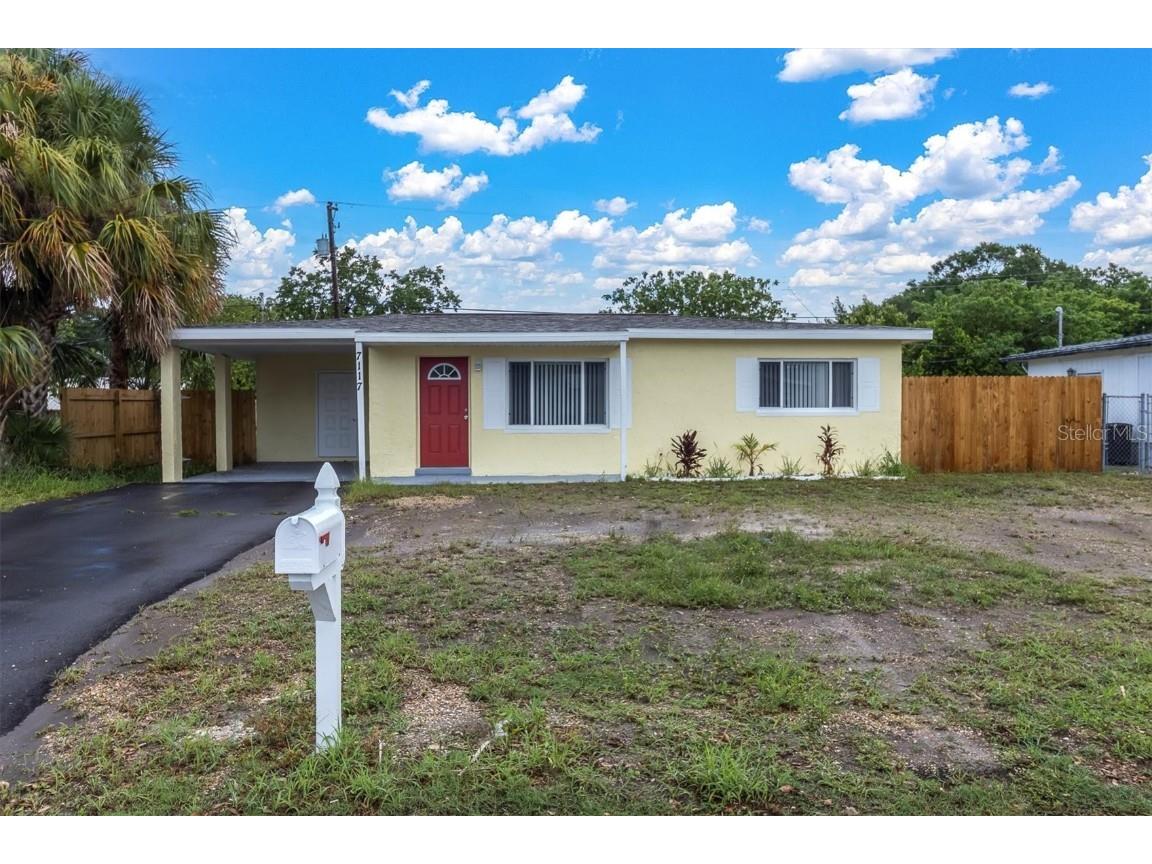 7117 Bougenville Drive Port Richey FL 34668 W7866226 image1