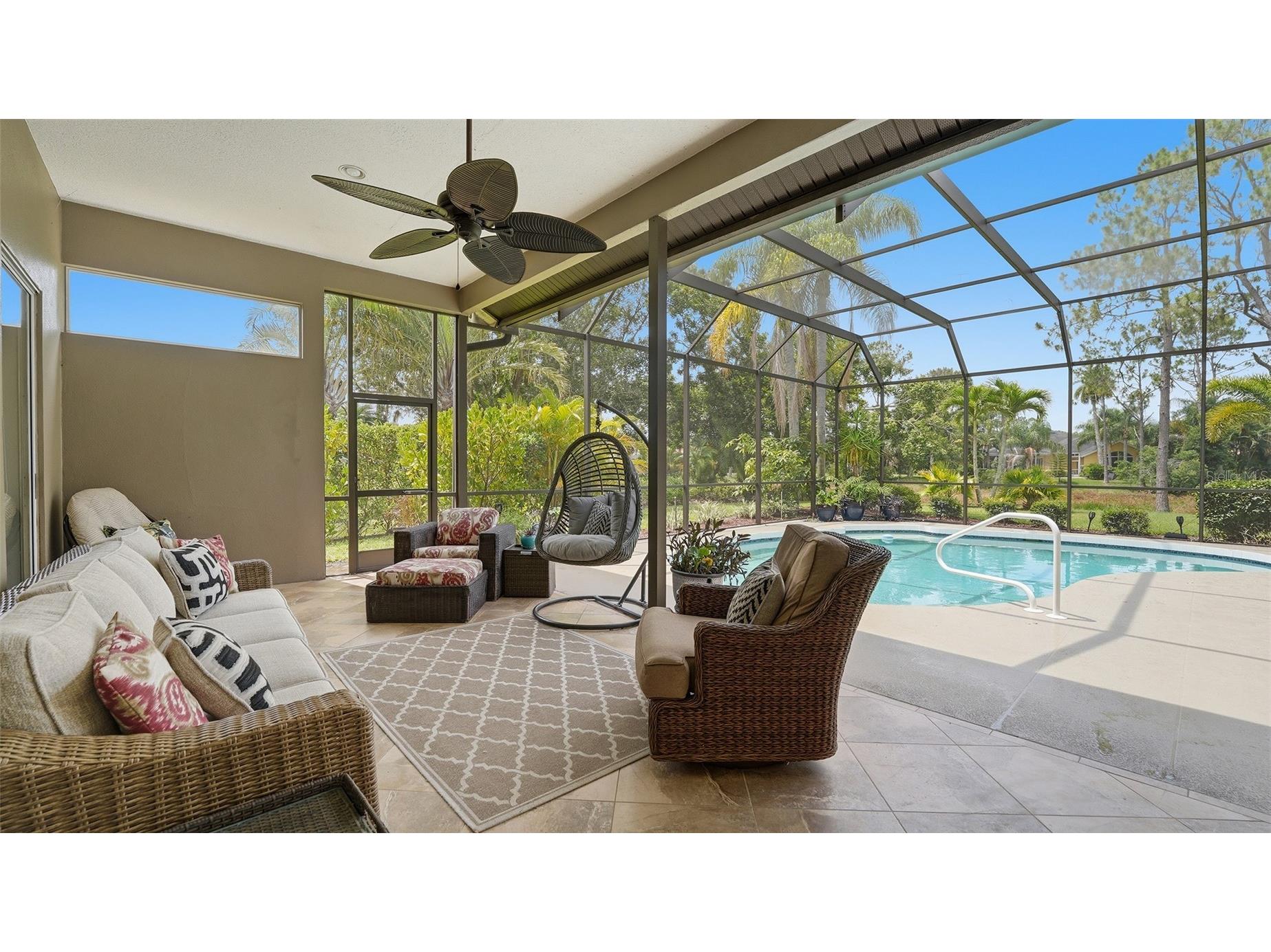7117 Dornough Lane Bradenton FL 34202 A4694357 image4