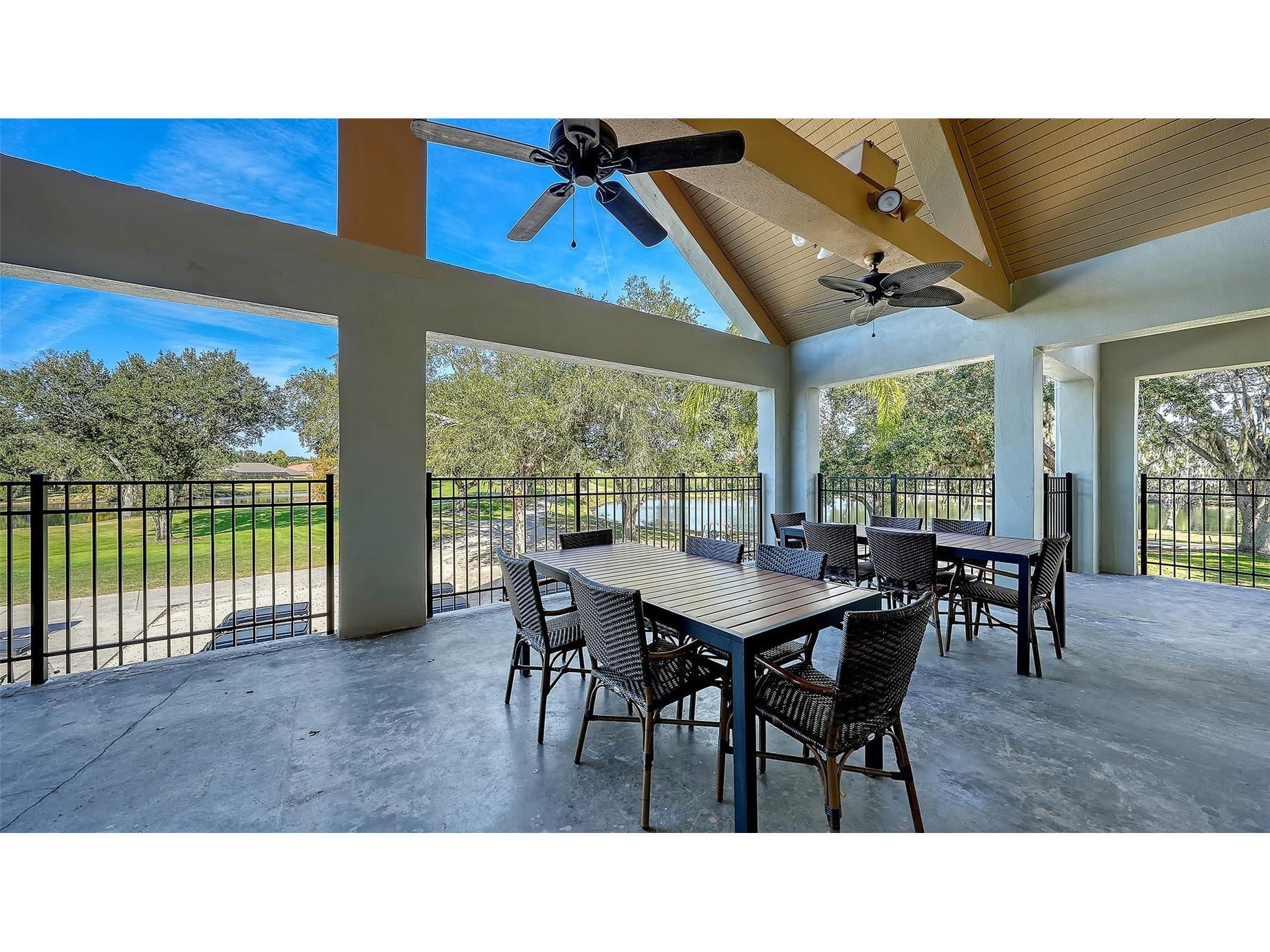 7117 Dornough Lane Bradenton FL 34202 A4694357 image40