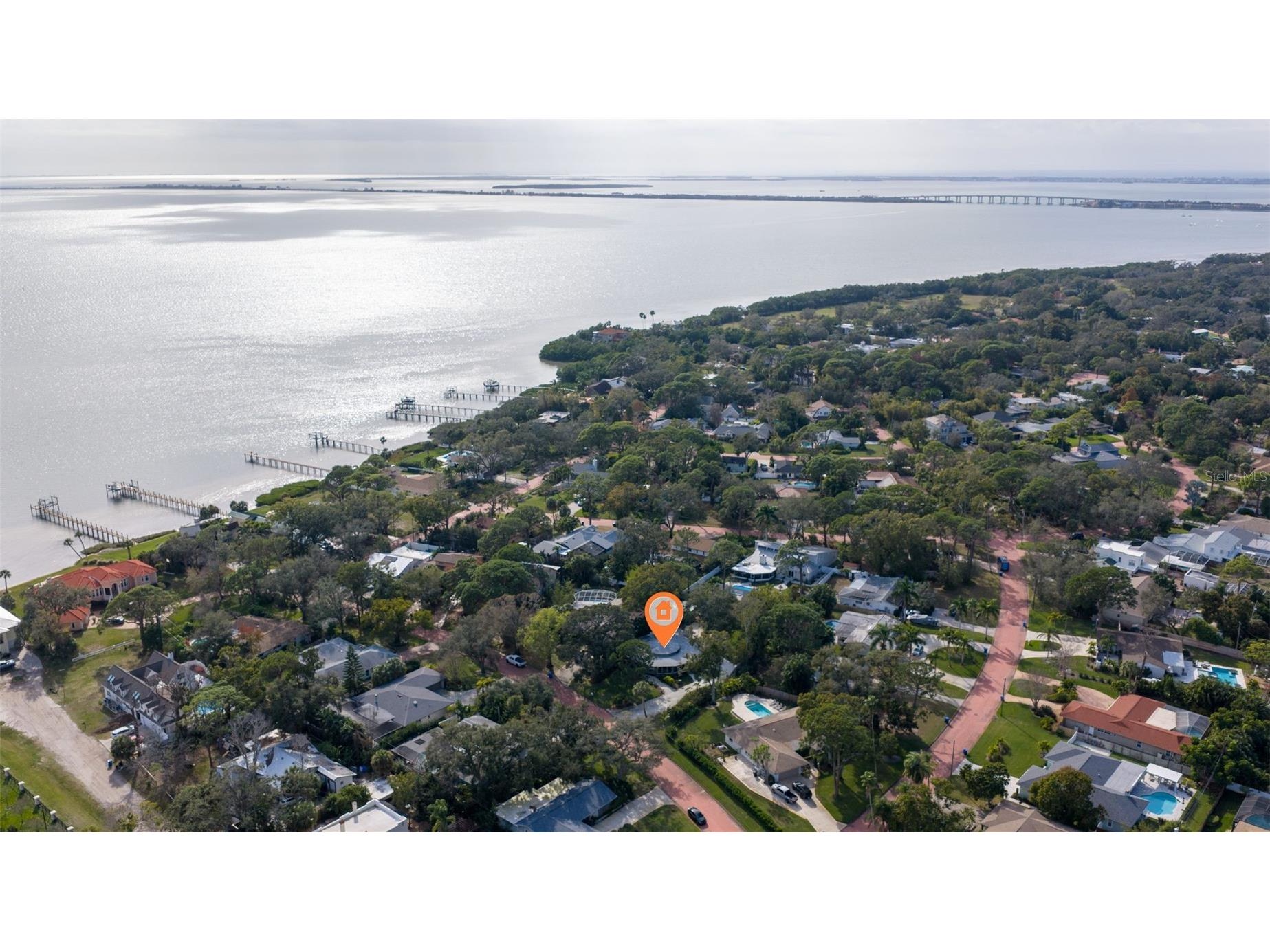 7117 Sunshine Drive S Saint Petersburg FL 33705 TB8467487 image35
