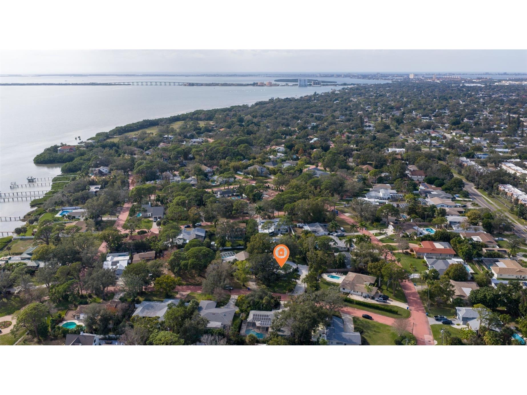 7117 Sunshine Drive S Saint Petersburg FL 33705 TB8467487 image36