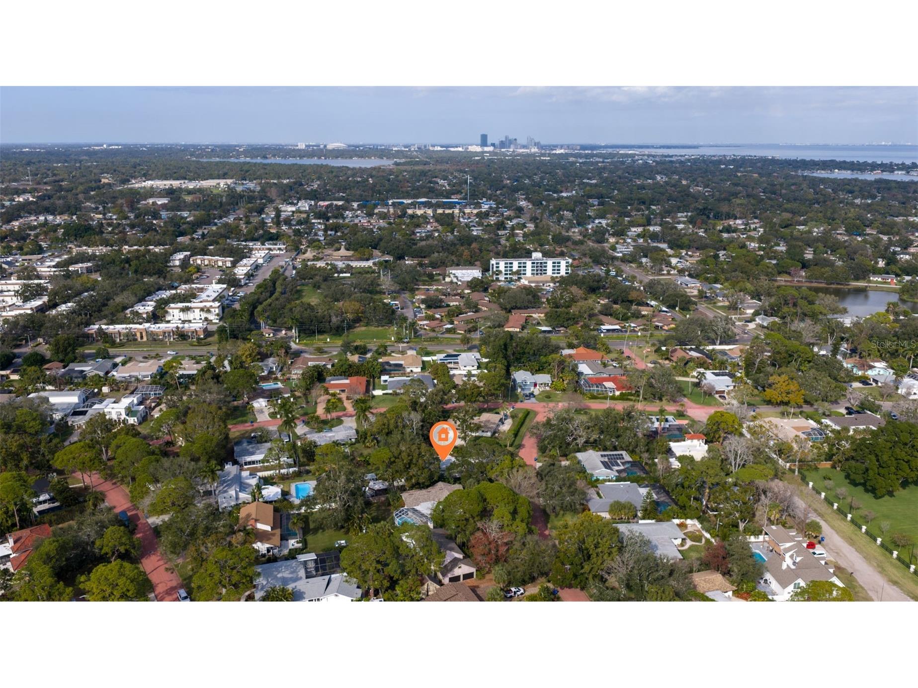 7117 Sunshine Drive S Saint Petersburg FL 33705 TB8467487 image37