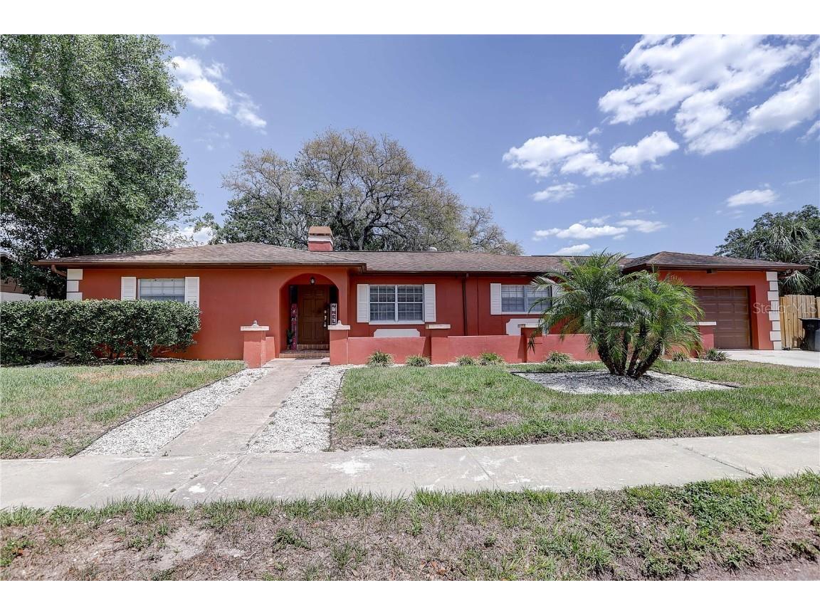 7117 Wrenwood Circle Tampa FL 33617 TB8381767 image1