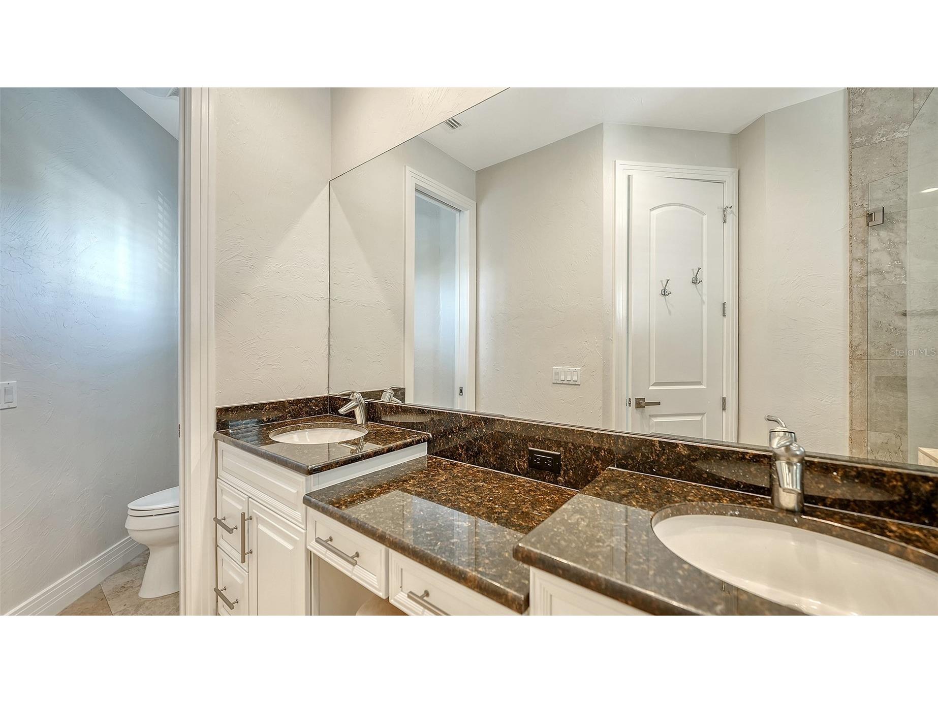 7118 Hawks Harbor Circle Bradenton FL 34207 A4676402 image45