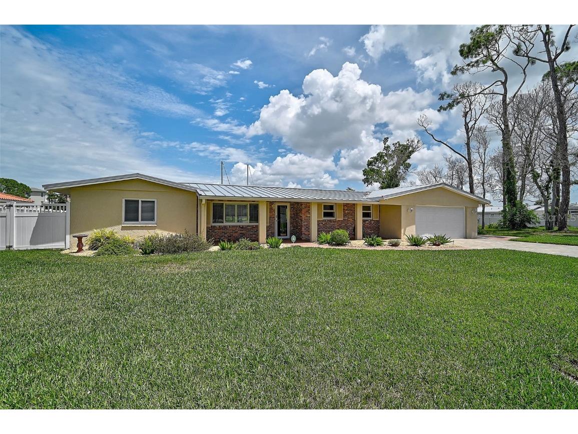 7118 Westmoreland Drive Sarasota FL 34243 N6139727 image1