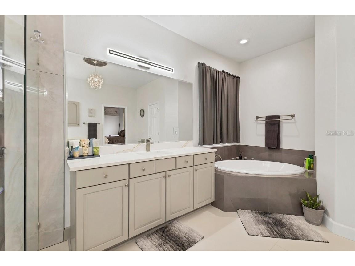 7119 67th Terrace E Bradenton FL 34203 A4655056 image27