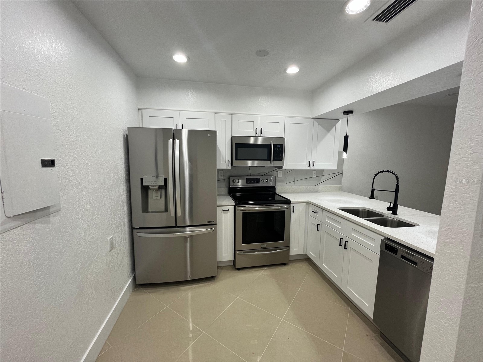 7119-7121 Oakwood New Port Richey FL 34652 TB8477475 image11