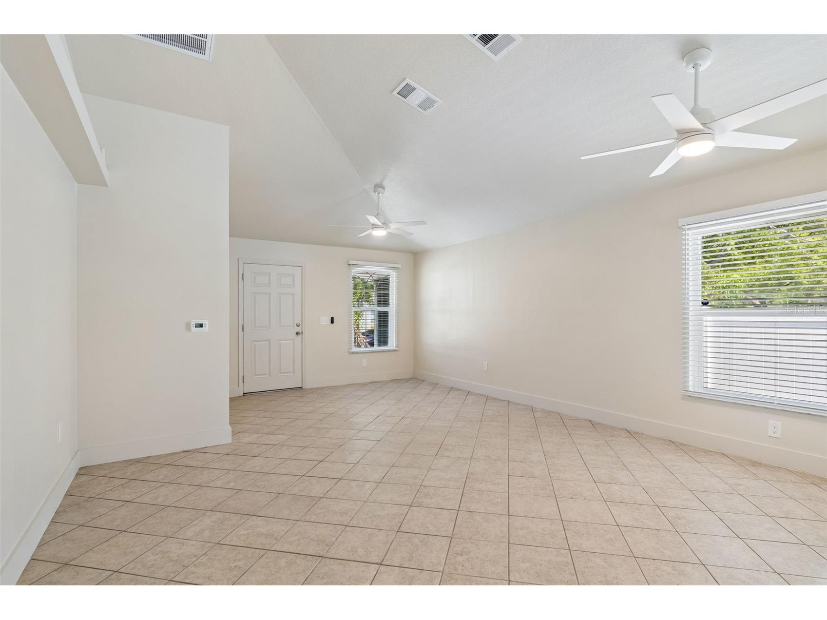 712 15th Avenue S Saint Petersburg FL 33701 TB8489083 image12