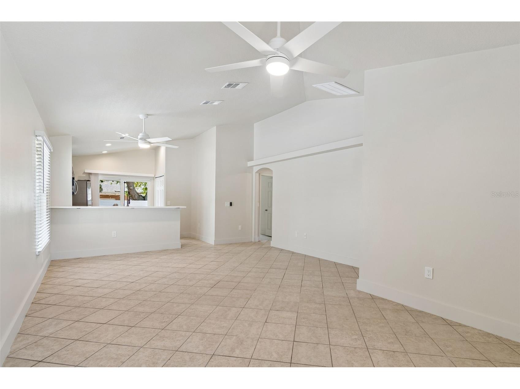 712 15th Avenue S Saint Petersburg FL 33701 TB8489083 image14