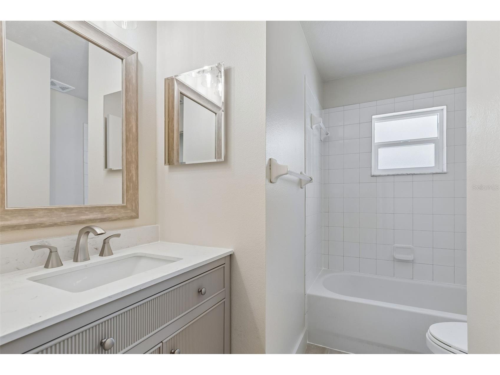 712 15th Avenue S Saint Petersburg FL 33701 TB8489083 image33