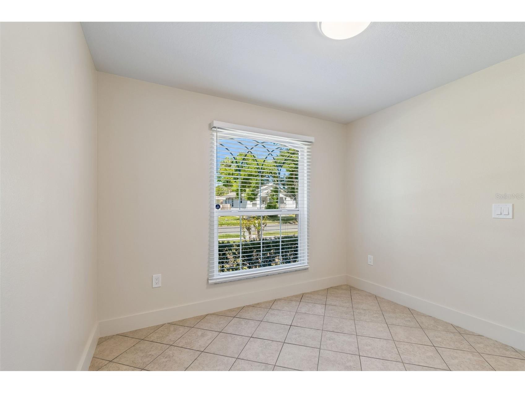 712 15th Avenue S Saint Petersburg FL 33701 TB8489083 image37