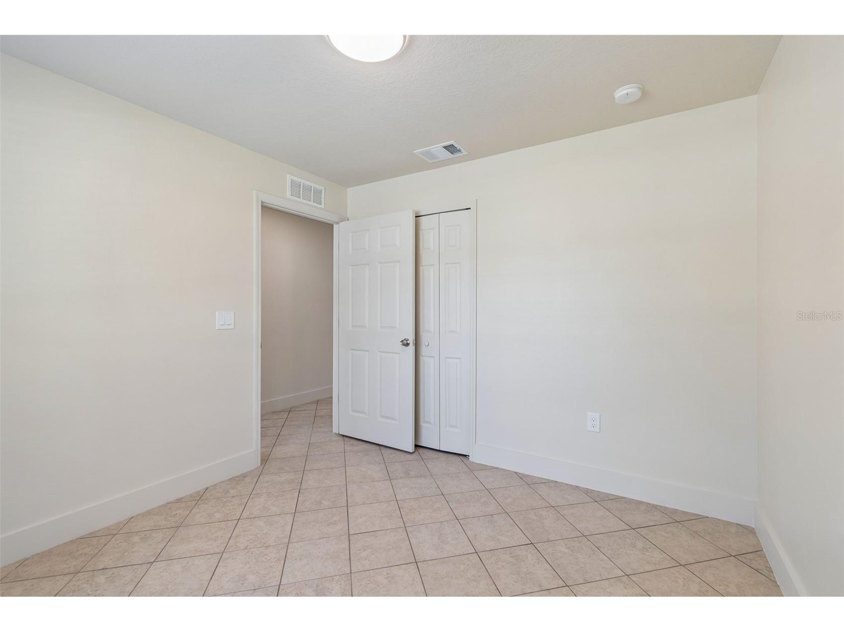 712 15th Avenue S Saint Petersburg FL 33701 TB8489083 image38