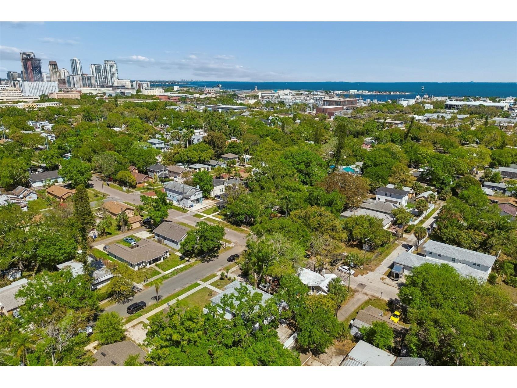 712 15th Avenue S Saint Petersburg FL 33701 TB8489083 image65