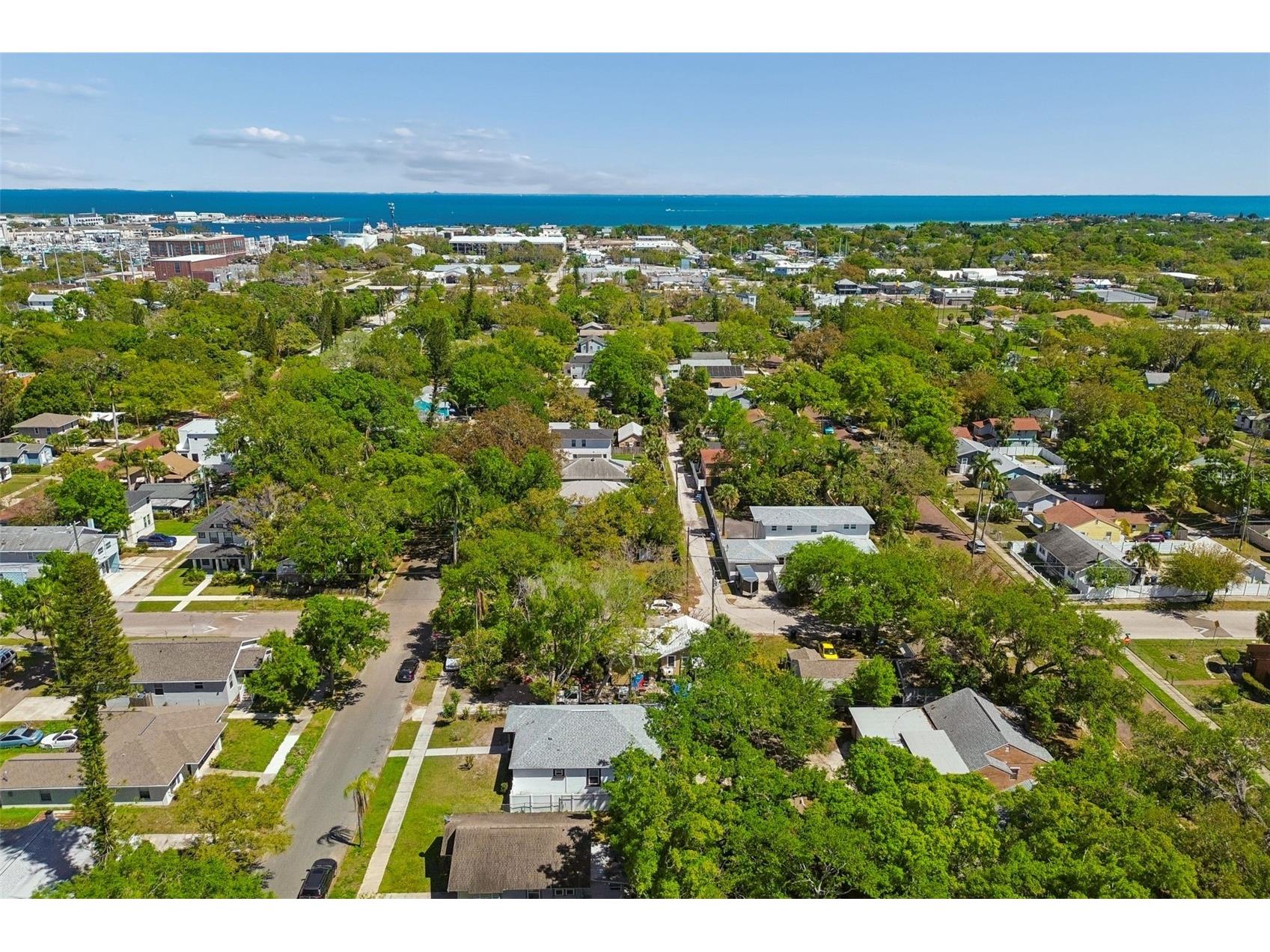 712 15th Avenue S Saint Petersburg FL 33701 TB8489083 image66