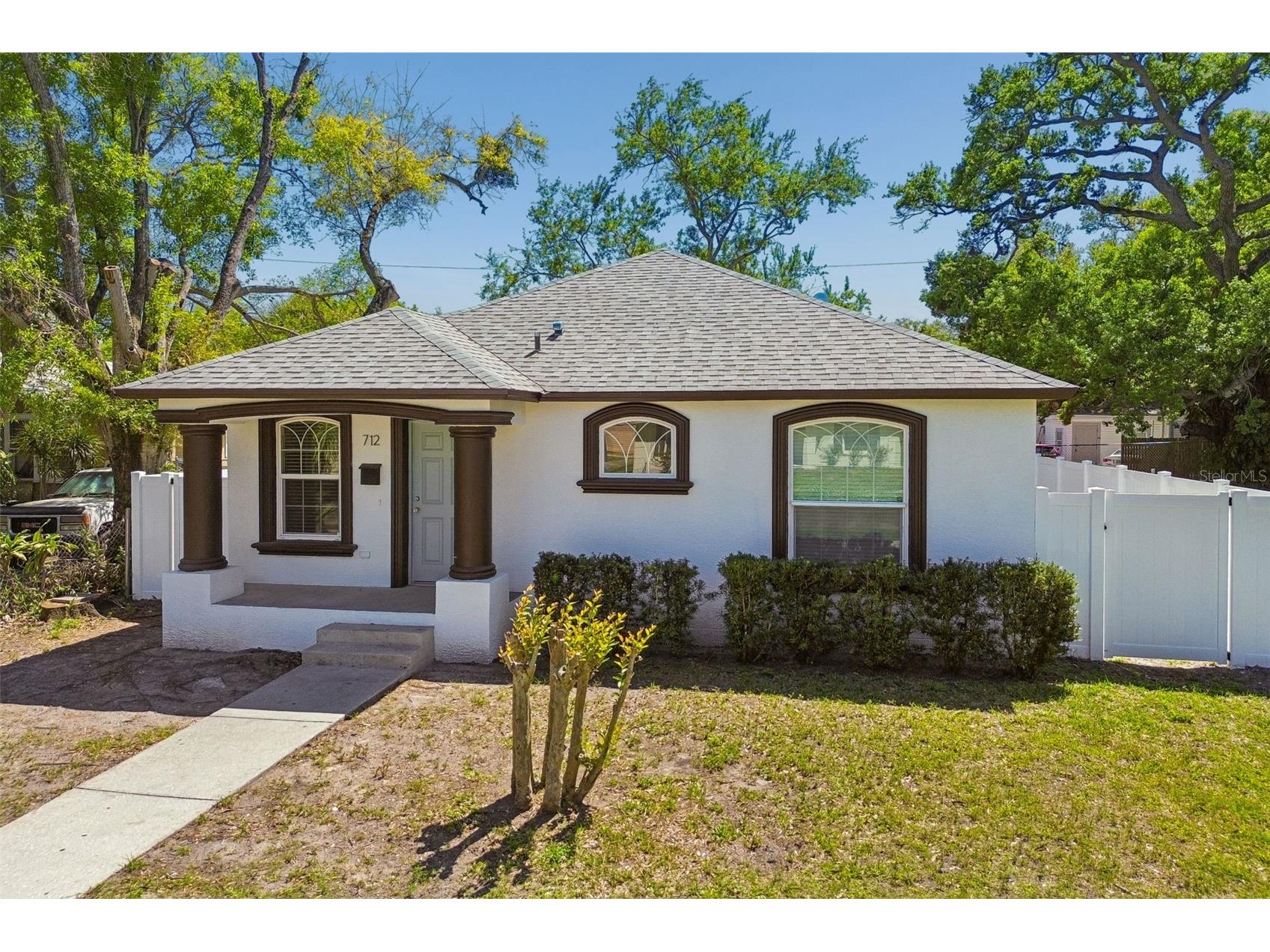 712 15th Avenue S Saint Petersburg FL 33701 TB8489083 image70