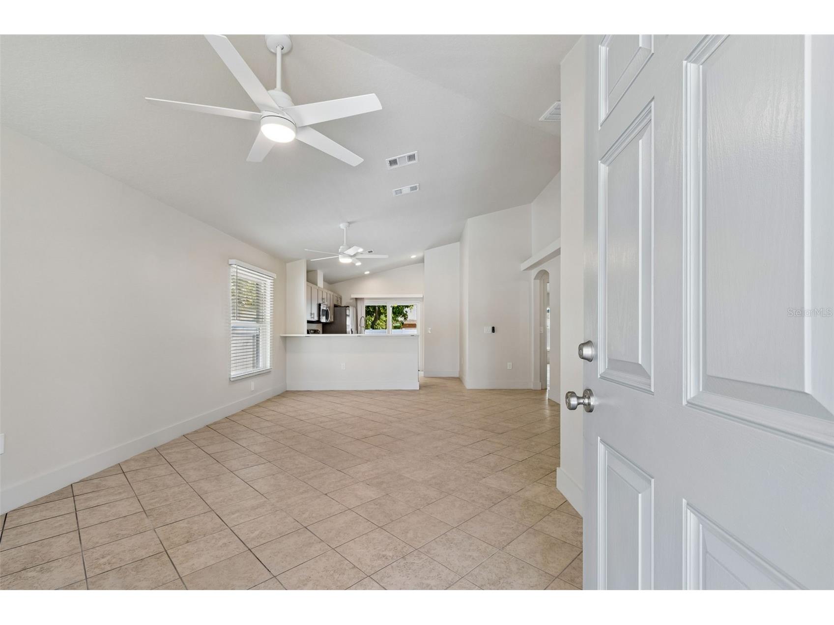 712 15th Avenue S Saint Petersburg FL 33701 TB8489083 image9