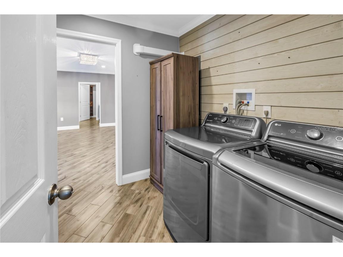 712 43rd Avenue N Saint Petersburg FL 33703 TB8368112 image21