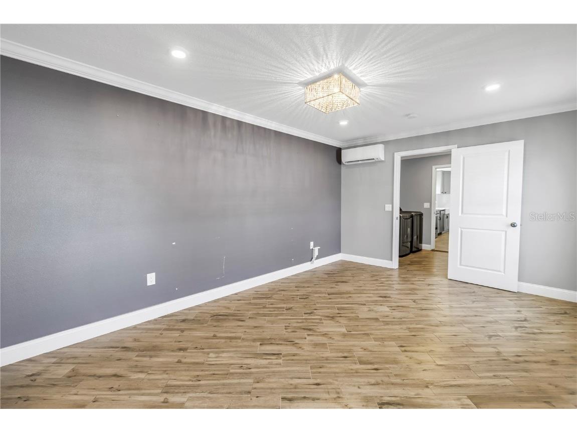 712 43rd Avenue N Saint Petersburg FL 33703 TB8368112 image24