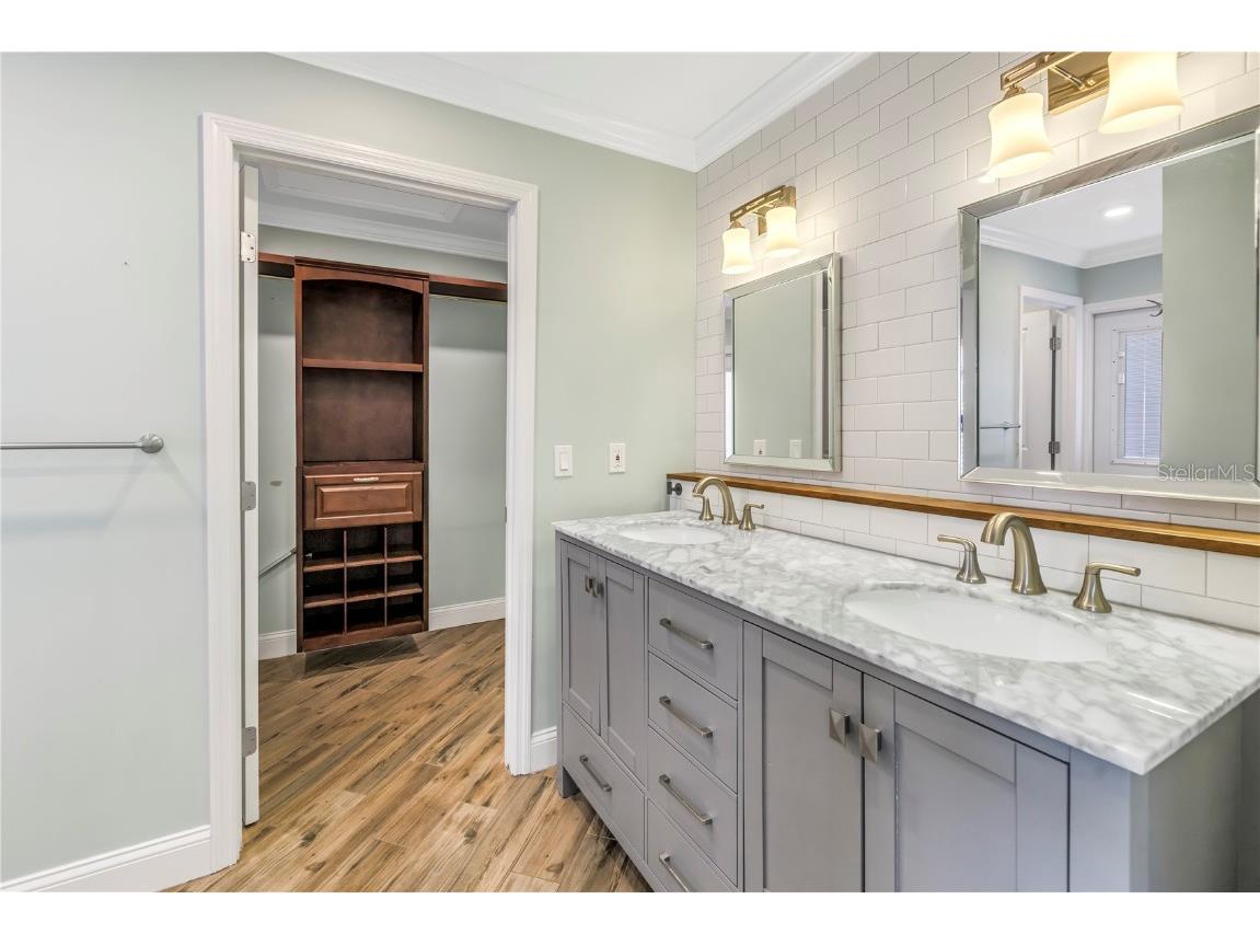 712 43rd Avenue N Saint Petersburg FL 33703 TB8368112 image25