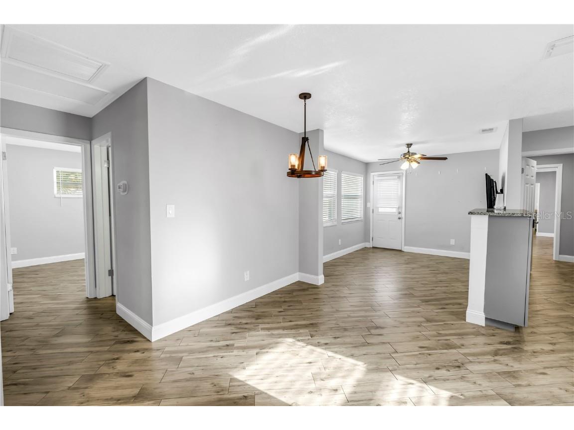 712 43rd Avenue N Saint Petersburg FL 33703 TB8368112 image7