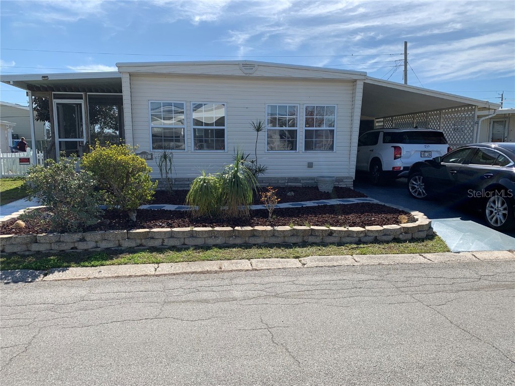 712 51st Avenue Terrace W Bradenton FL 34207 A4637887 image1