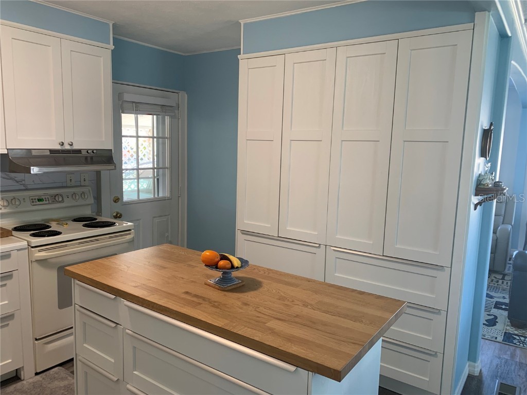 712 51st Avenue Terrace W Bradenton FL 34207 A4637887 image4