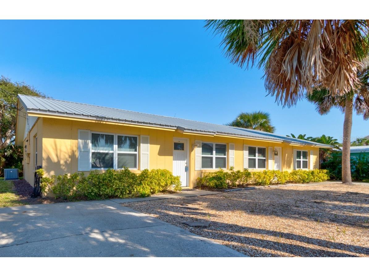 712-714 Oakwood Avenue New Smyrna Beach FL 32169 - ATLANTIC OCEAN INDIAN RIVER NS1086656 image1