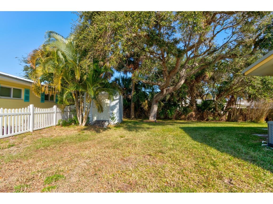 712-714 Oakwood Avenue New Smyrna Beach FL 32169 - ATLANTIC OCEAN INDIAN RIVER NS1086656 image24