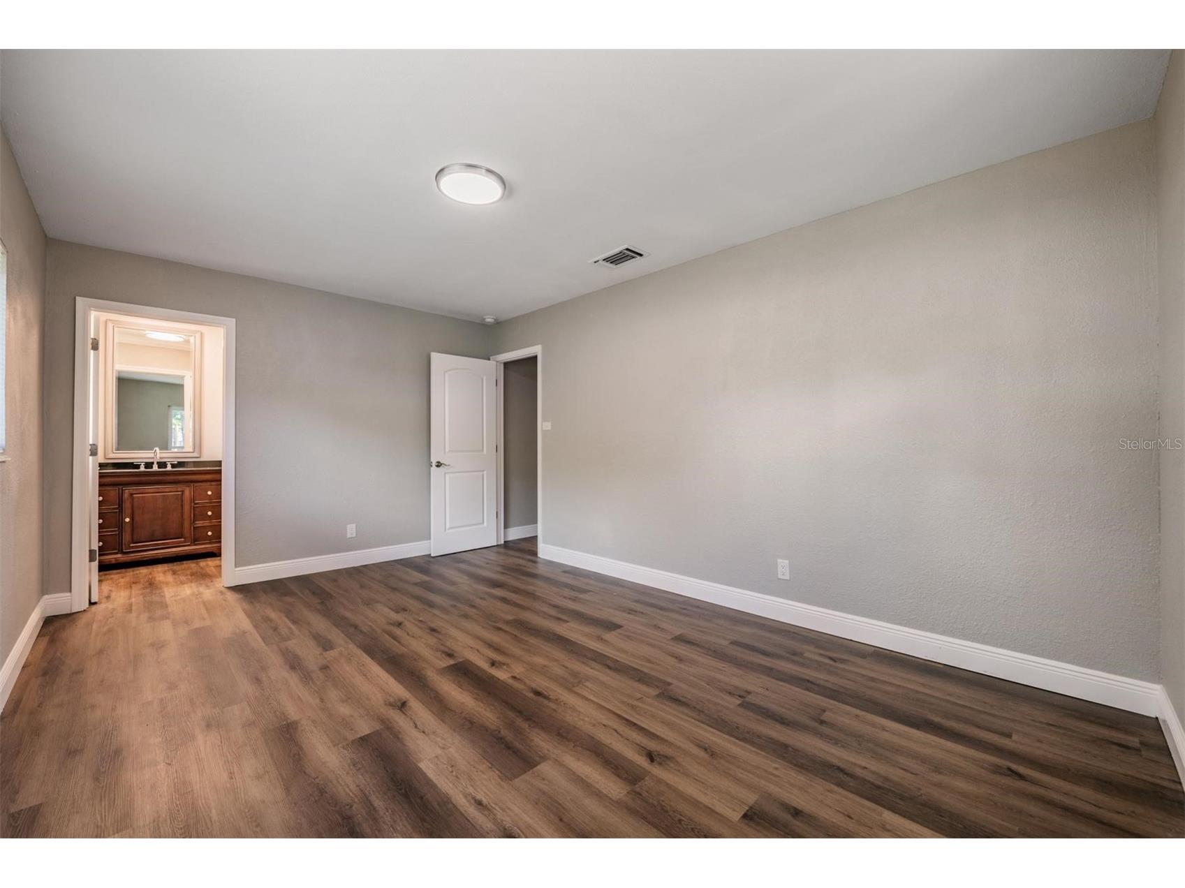 712 Camellia Court Seffner FL 33584 TB8509316 image17