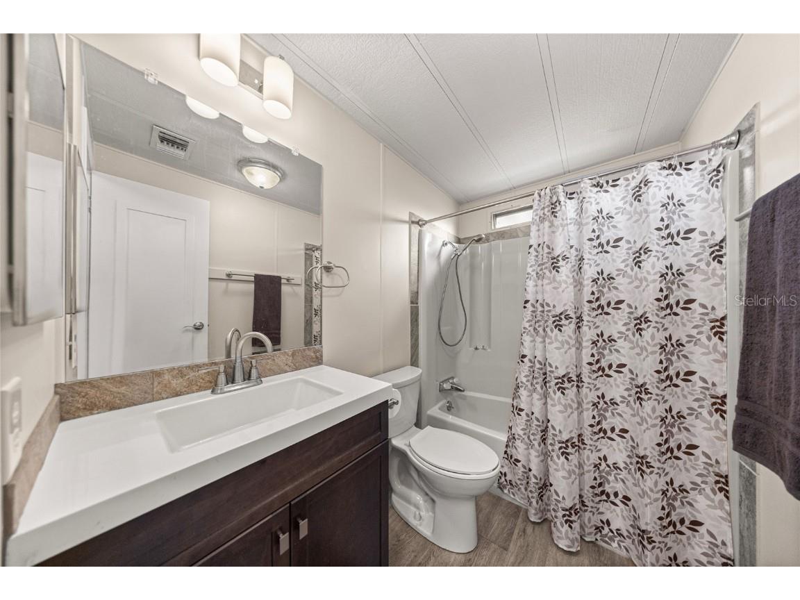 712 Devon Drive Lady Lake FL 32159 OM712459 image20