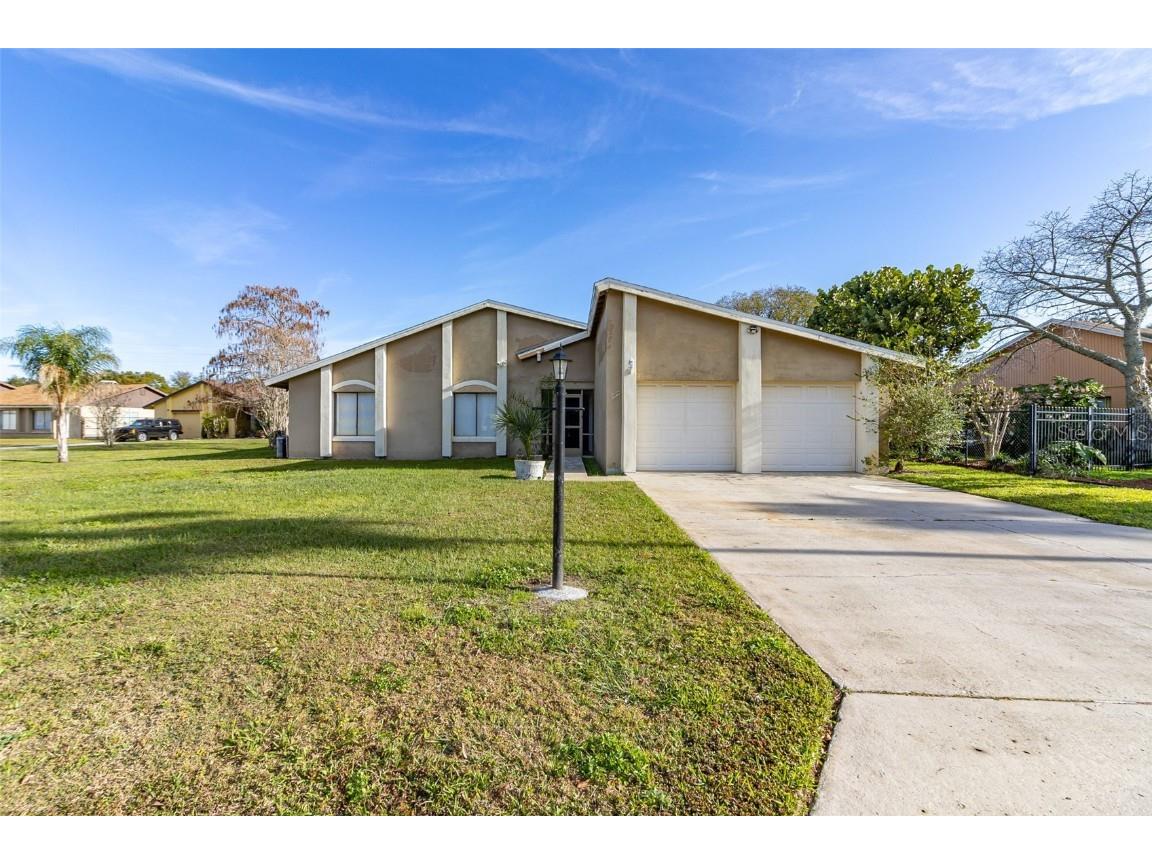 712 E Flag Way Kissimmee FL 34759 S5099270 image1