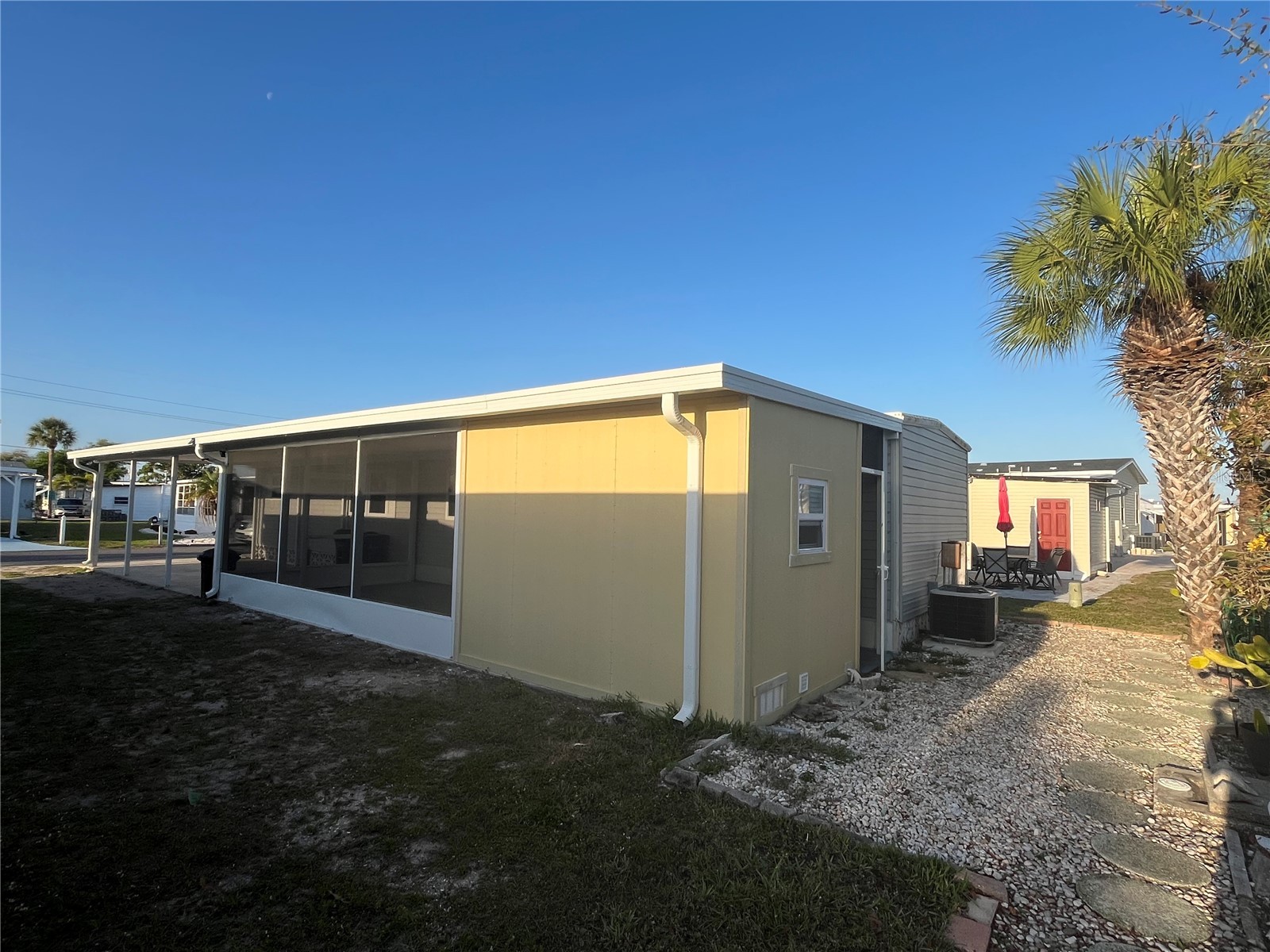 712 Locarno Drive Venice FL 34285 N6143336 image5