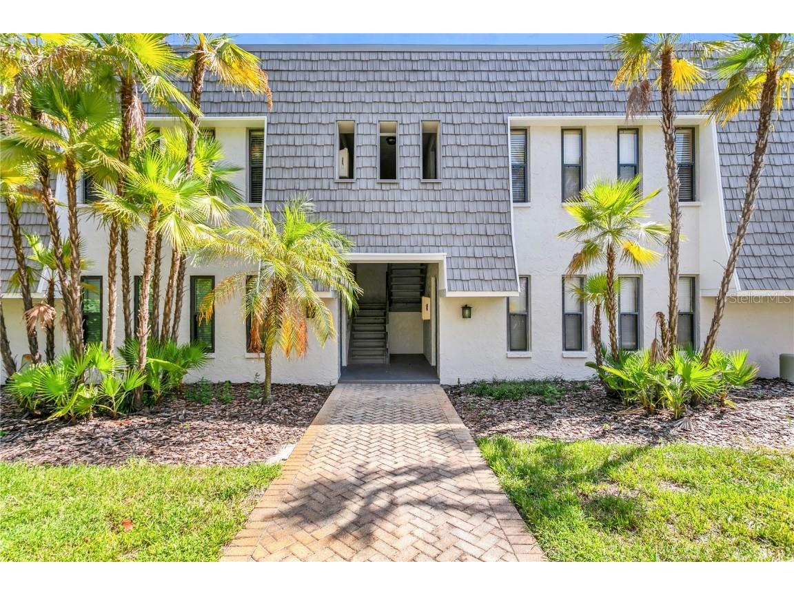 712 Lyndhurst Street #324 Dunedin FL 34698 U8212828 image1