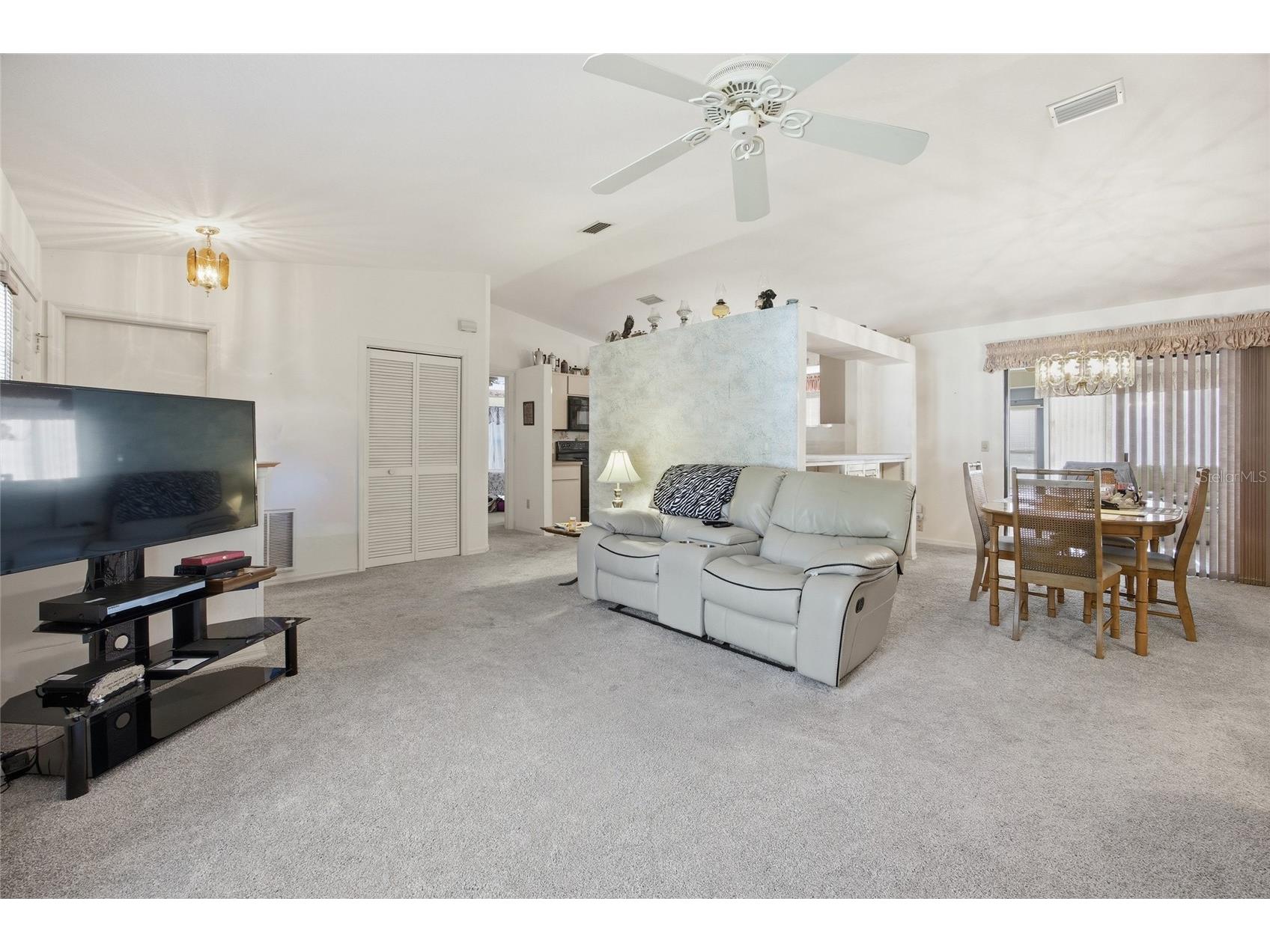 712 Magnolia Avenue Inverness FL 34452 OM725696 image6