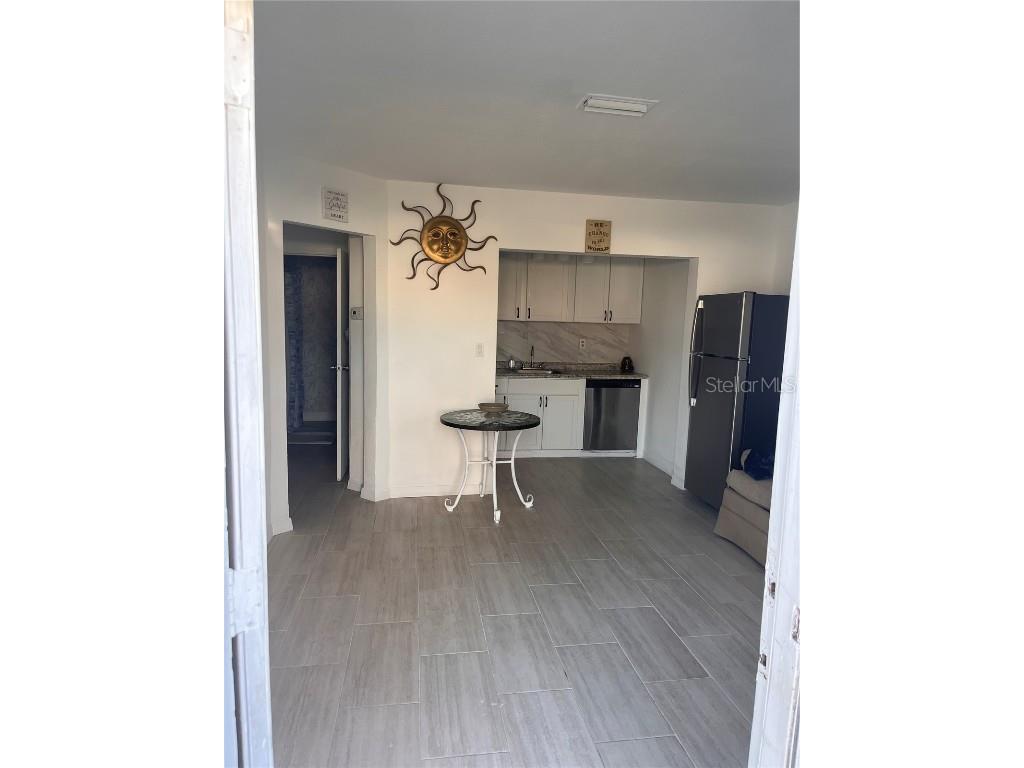 712 Mandalay Avenue Clearwater Beach FL 33767 TB8441198 image16