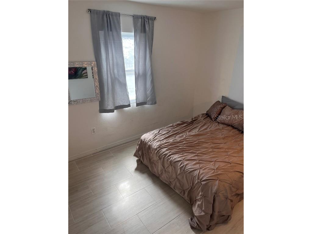 712 Mandalay Avenue Clearwater Beach FL 33767 TB8441198 image3