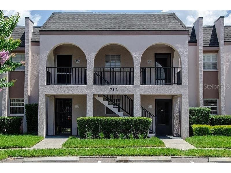712 Oakgrove Drive #230 Brandon FL 33510 T3504298 image1