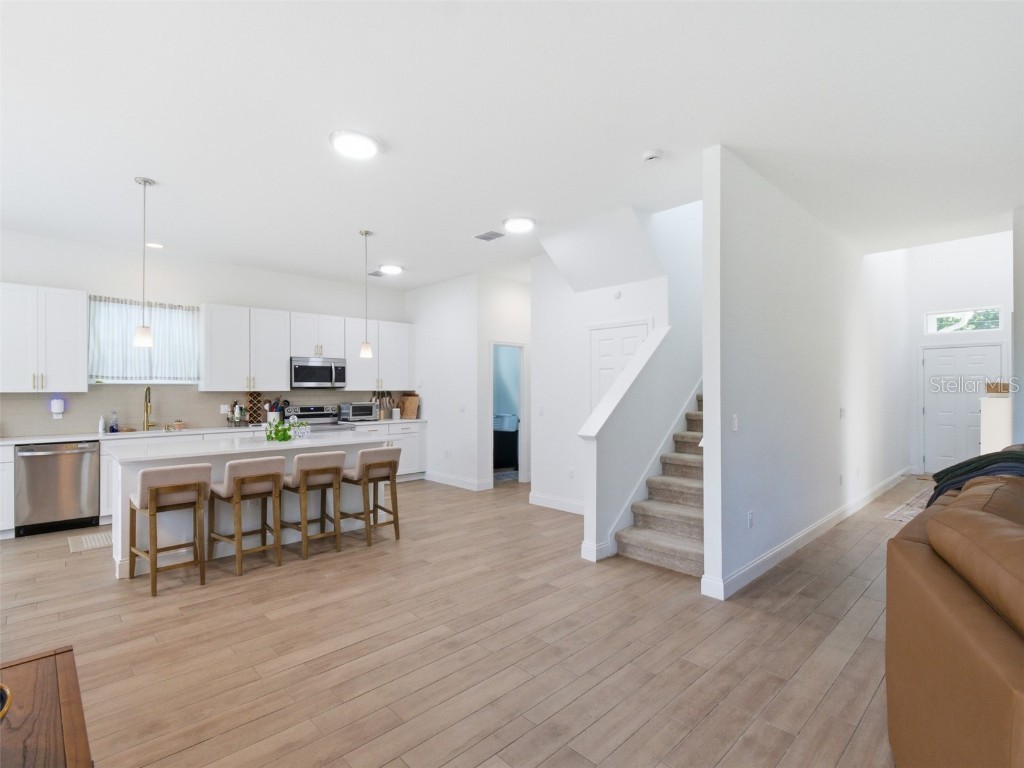 712 Reflection Lake Drive Orlando FL 32807 - REFLECTION LAKE O6366932 image13