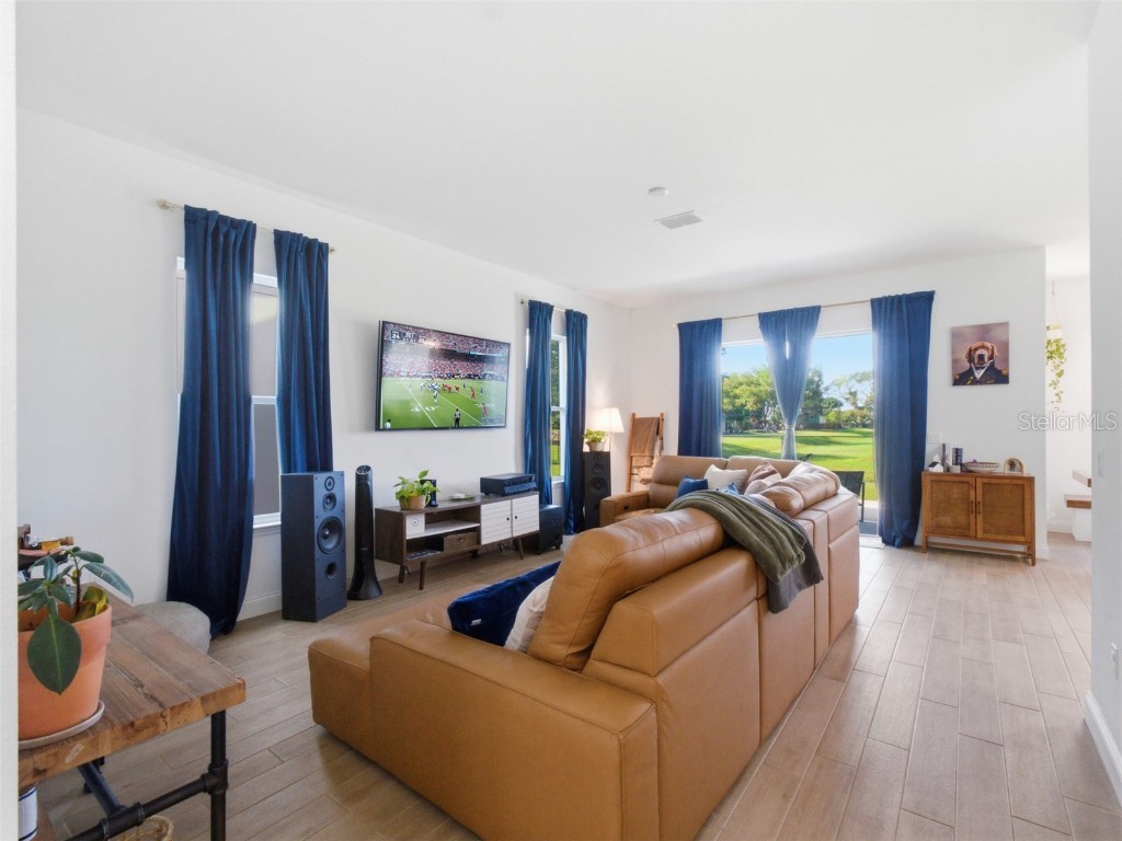 712 Reflection Lake Drive Orlando FL 32807 - REFLECTION LAKE O6366932 image14