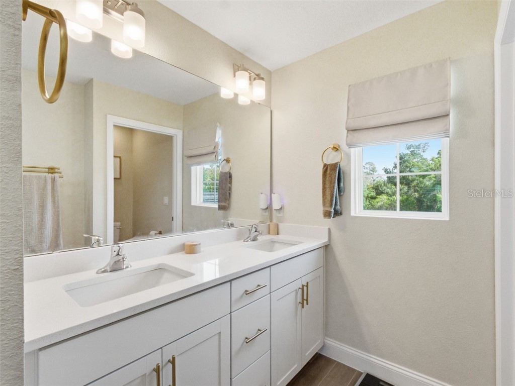 712 Reflection Lake Drive Orlando FL 32807 - REFLECTION LAKE O6366932 image22