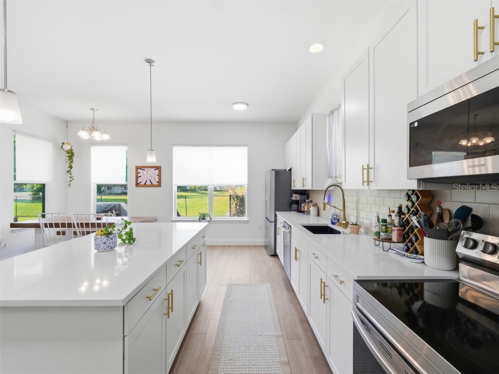 712 Reflection Lake Drive Orlando FL 32807 - REFLECTION LAKE O6366932 image9