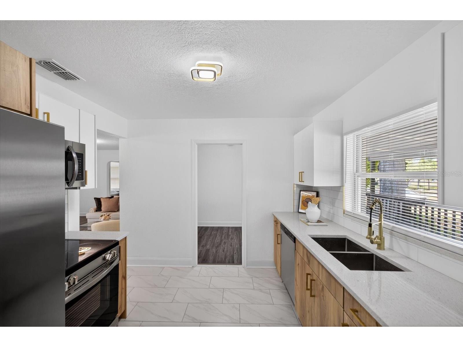 712 S Crest Avenue Clearwater FL 33756 TB8494288 image13