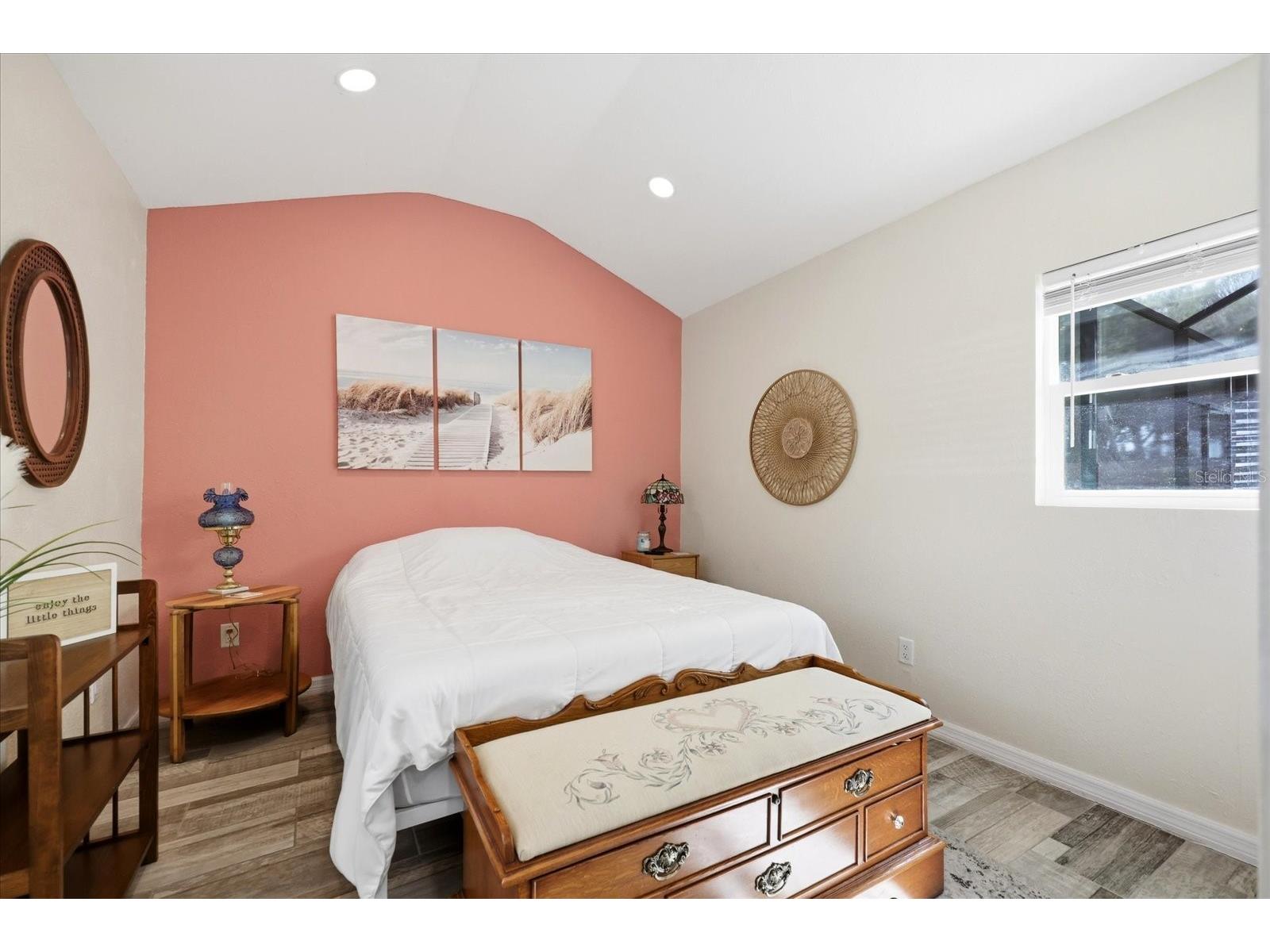 712 S Glenwood Avenue Clearwater FL 33756 TB8503961 image25
