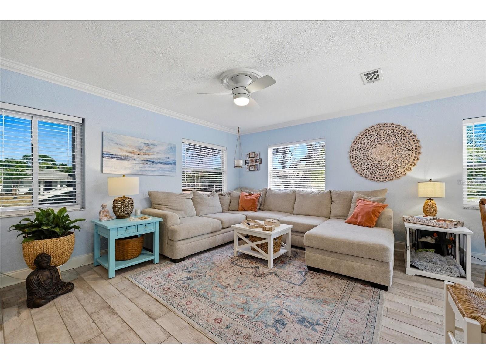 712 S Glenwood Avenue Clearwater FL 33756 TB8503961 image5