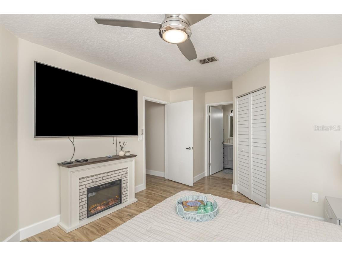 712 Secret Harbor Lane #104 Lake Mary FL 32746 V4946106 image10